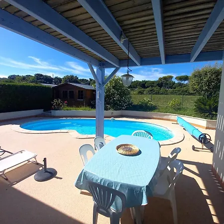 Sur Gironde - Seduisant Coin De Paradis Avec Sa Piscine Privee Meschers-sur-Gironde