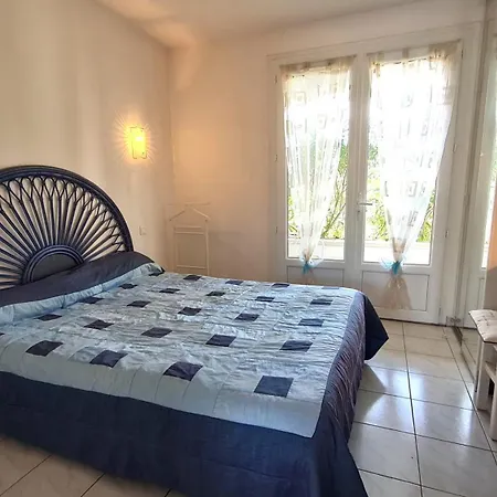 Sur Gironde - Seduisant Coin De Paradis Avec Sa Piscine Privee * Meschers-sur-Gironde